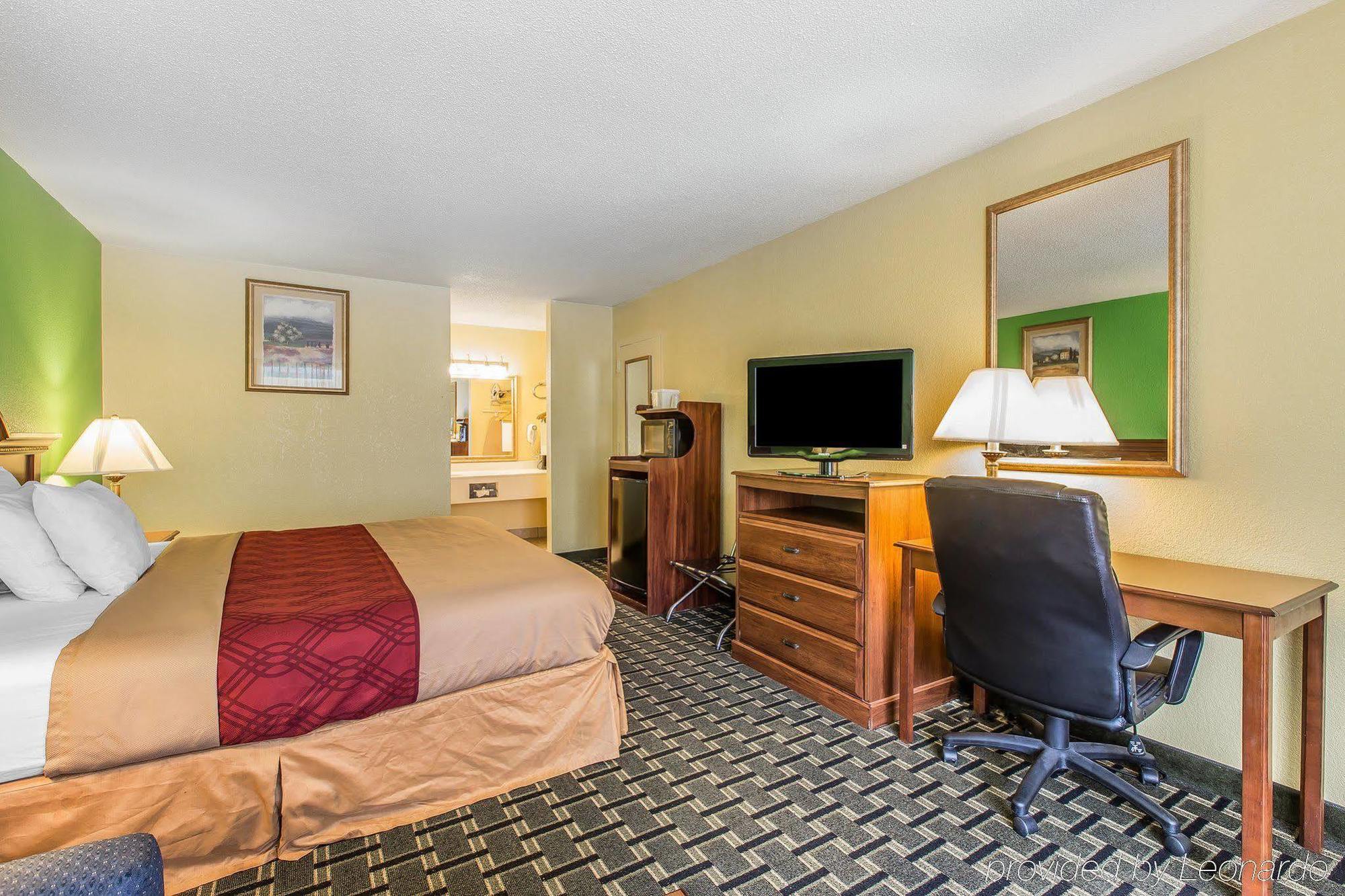 Econo Lodge Douglas Buitenkant foto