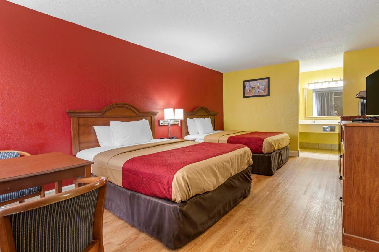 Econo Lodge Douglas Buitenkant foto